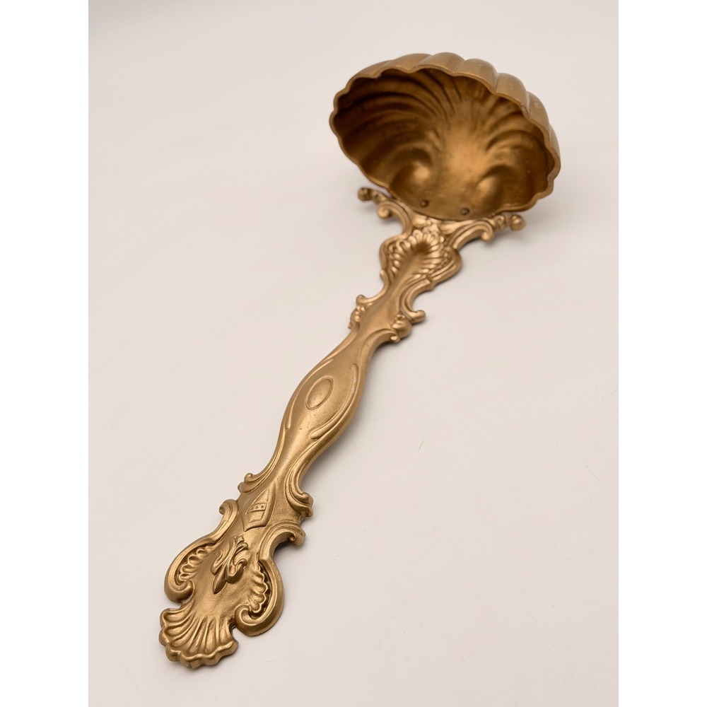 Vintage 1970 Sexton USA Gold Cast Metal Shell Wall Pocket Planter Rococo 19.5in